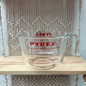 Pyrex Clear Glass Measuring Bowl with Red Markings